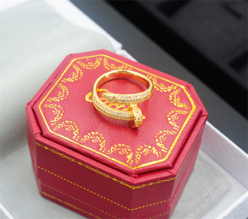 Cartier Ring 004